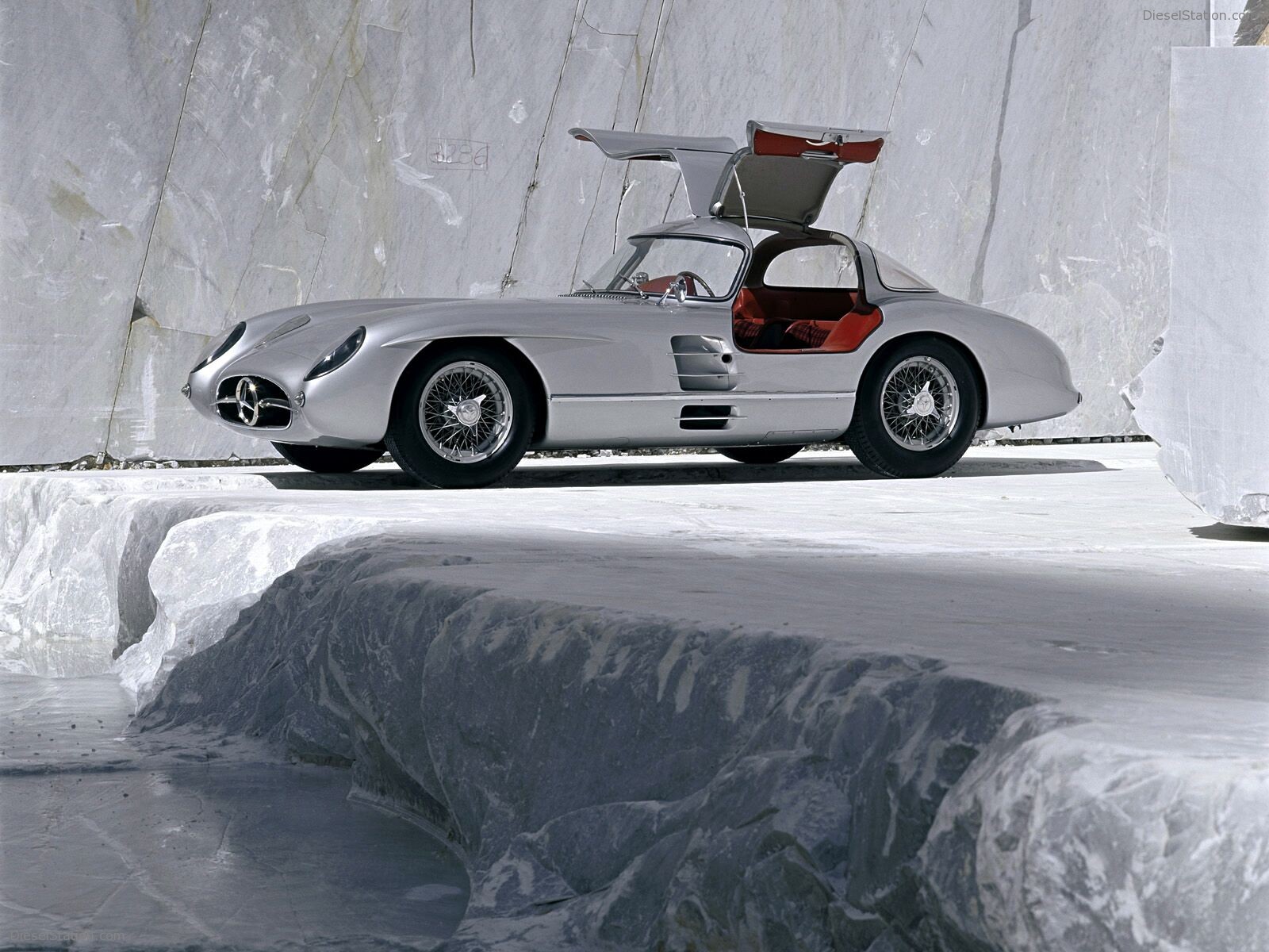 Mercedes SLR Class